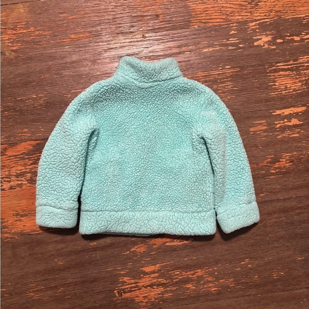 Eddie Bauer 3T Light Blue Sherpa Jacket, great used condition. So thick&warm!
